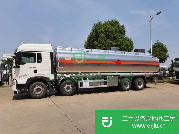 山東出售二手重汽豪沃前四后八油罐車