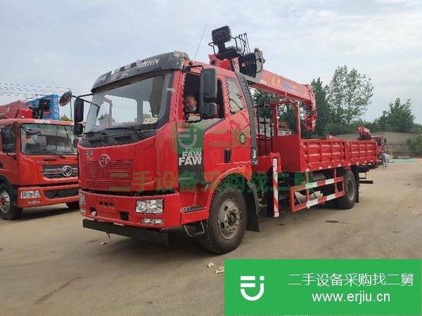 內蒙古出售二手東風6.3噸隨車吊