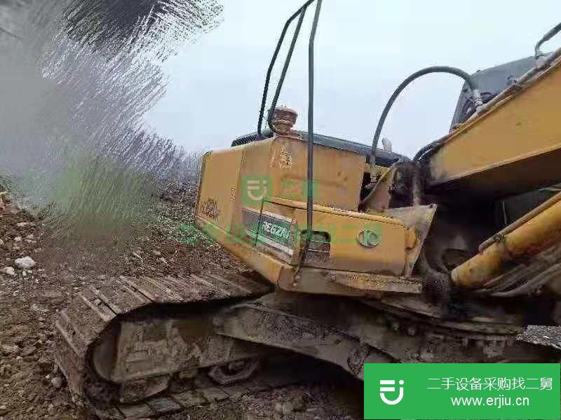 黑龍江出售二手加藤HD820R挖掘機