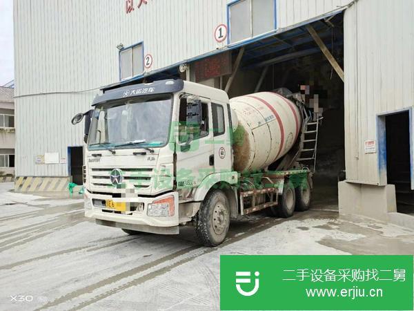 江蘇出售二手大運(yùn)國(guó)5攪拌車(chē)8方