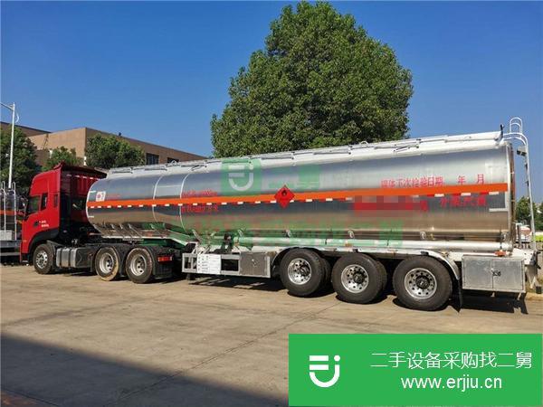 重慶出售二手東風(fēng)多利卡8噸油罐車