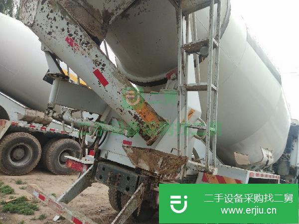 河南出售二手國五攪拌車大12立方豪沃