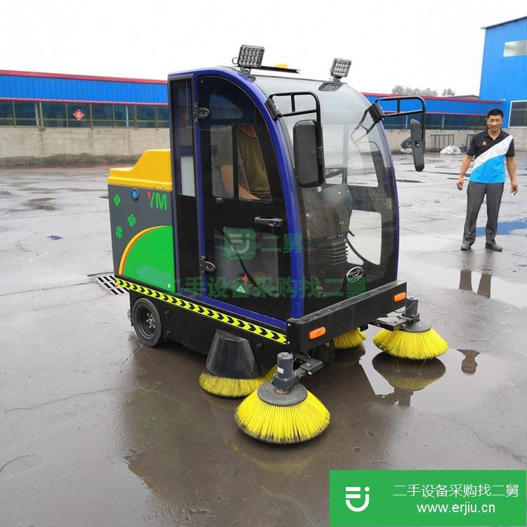 山東出售二手小型掃路車
