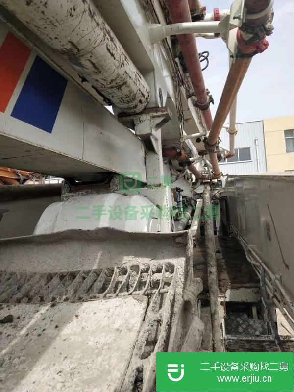 湖南出售二手奔馳56米泵車