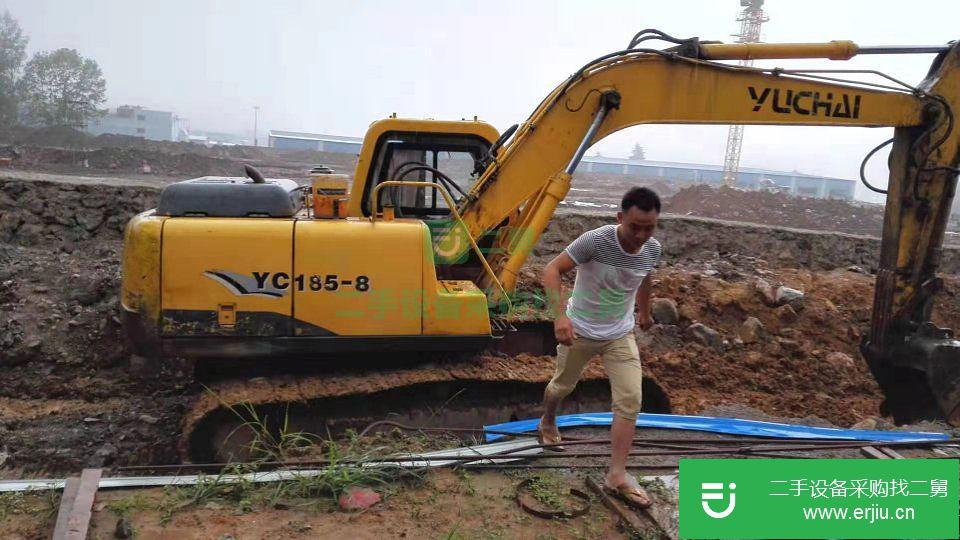 四川出售二手玉柴YC135-8挖掘機