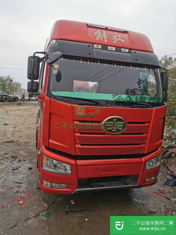 江西出售二手一汽解放牽引車
