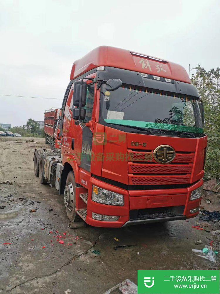 江西出售二手一汽解放牽引車