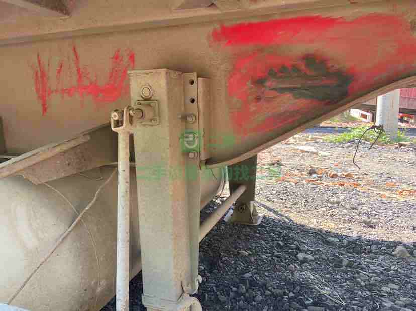 山東出售二手八成新左右的半掛車