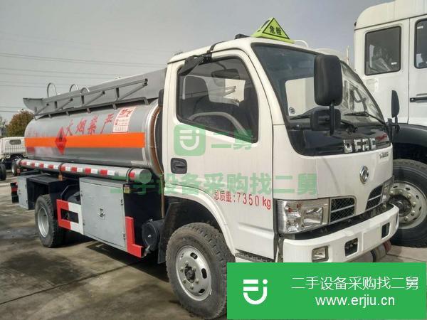 江西出售二手東風多利卡國五5噸油罐車