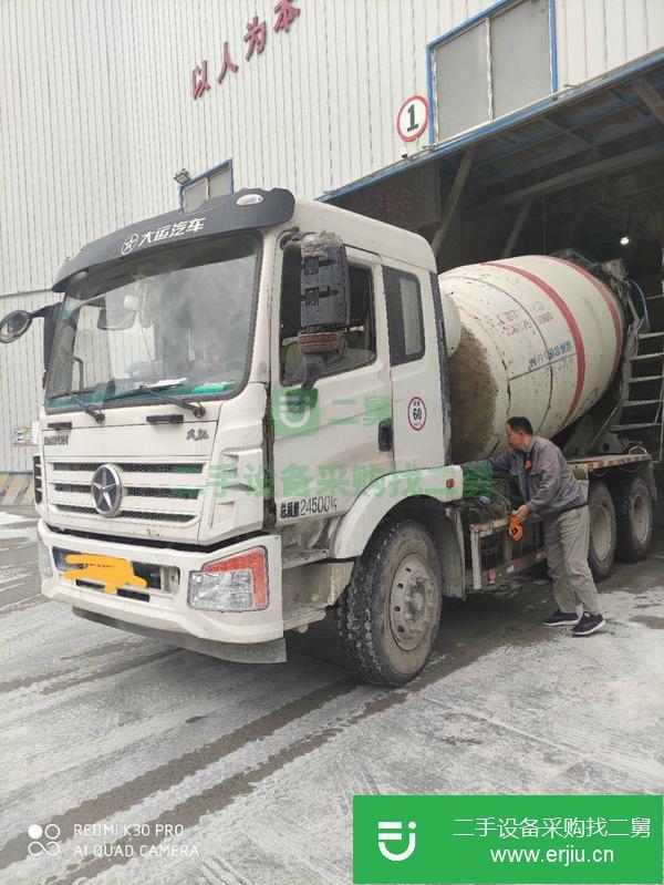 江蘇出售二手大運(yùn)國(guó)5攪拌車(chē)8方