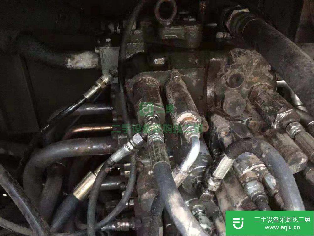 黑龍江出售二手住友SH240-5挖掘機