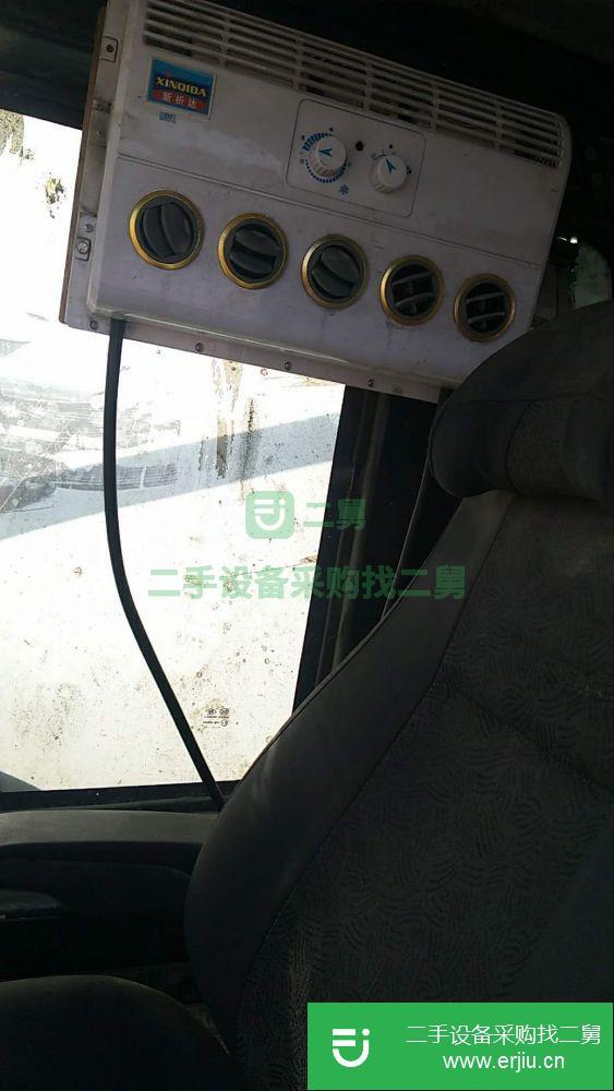 江蘇出售二手現代R215-7C挖掘機