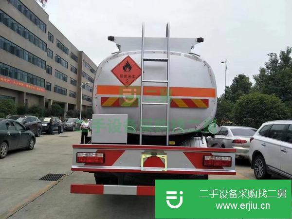 福建出售二手東風D9加油車