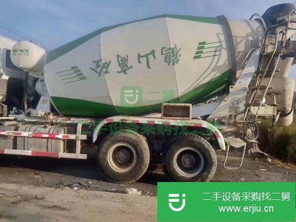 云南出售二手豪沃國四大10方攪拌車