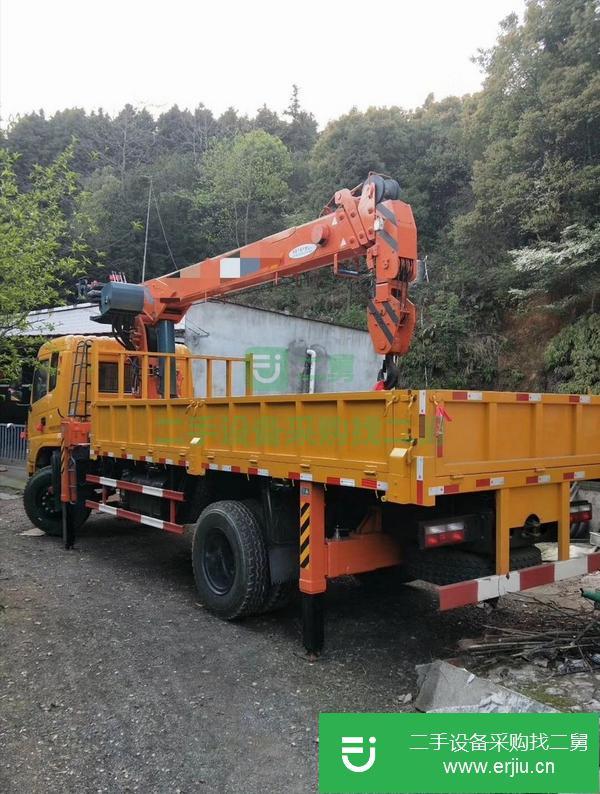 湖北出售二手單橋12噸隨車吊