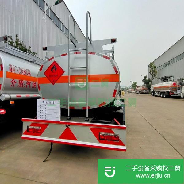 遼寧出售二手東風8噸油罐車