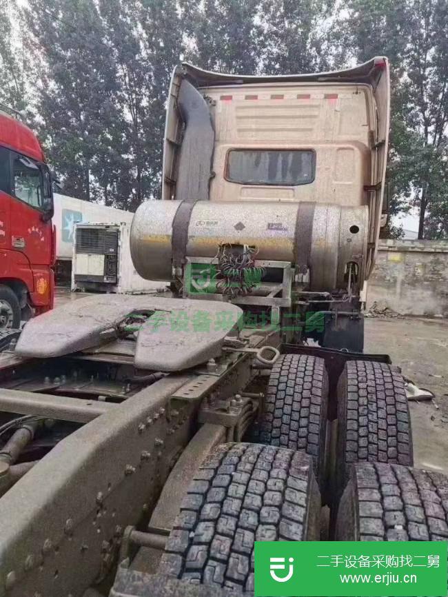 山東出售二手中國重汽牽引車