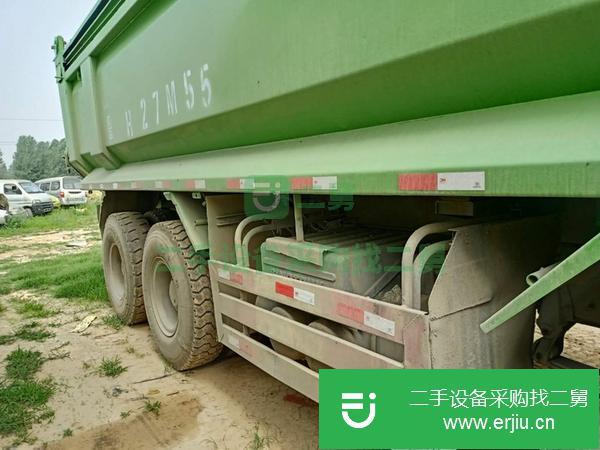山西出售二手豪沃自卸車，大箱長6.8米