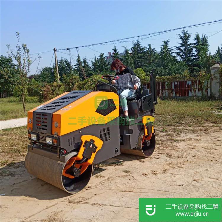 山東出售二手雙輥液壓壓路機