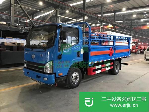 湖北出售二手藍(lán)牌氣瓶運(yùn)輸車