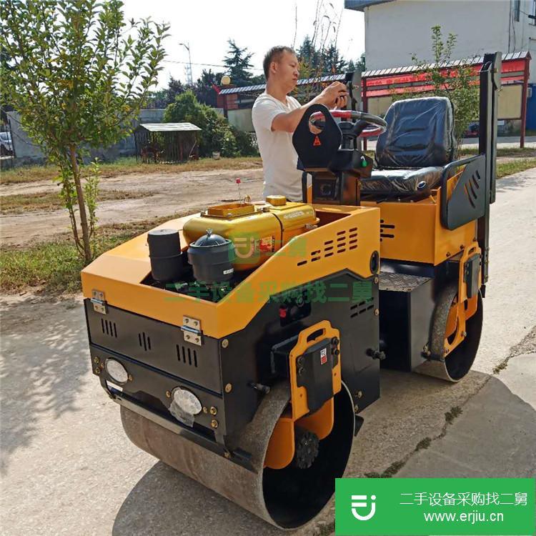 山東出售二手1.5噸雙鋼輪壓路機(jī)