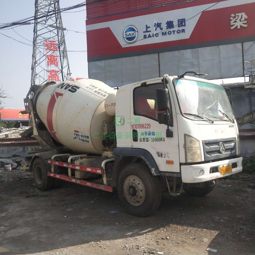 出售二手時代6方農村小型單橋攪拌車