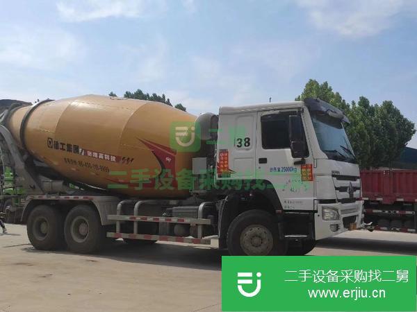 廣西出售二手豪沃14方混凝土攪拌罐車