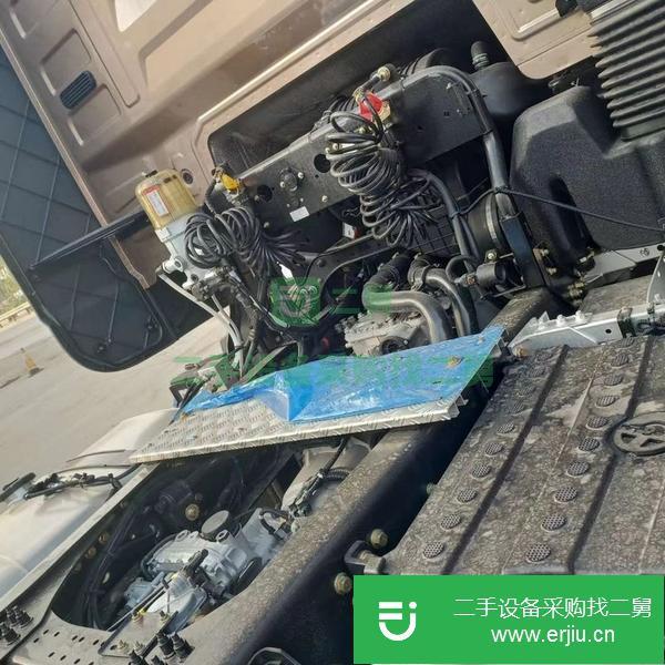 甘肅出售二手東風(fēng)天龍牽引車，560馬力
