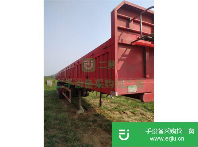 河北出售二手13米60標(biāo)箱側(cè)翻掛