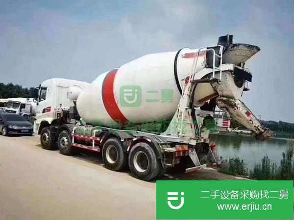 安徽出售二手三一輕量化攪拌車