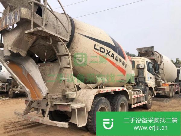 云南出售二手歐曼10方國四攪拌車