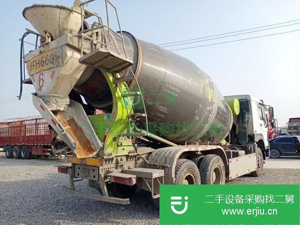 山東出售二手豪沃攪拌車 后八輪 國五 大12方 340馬力