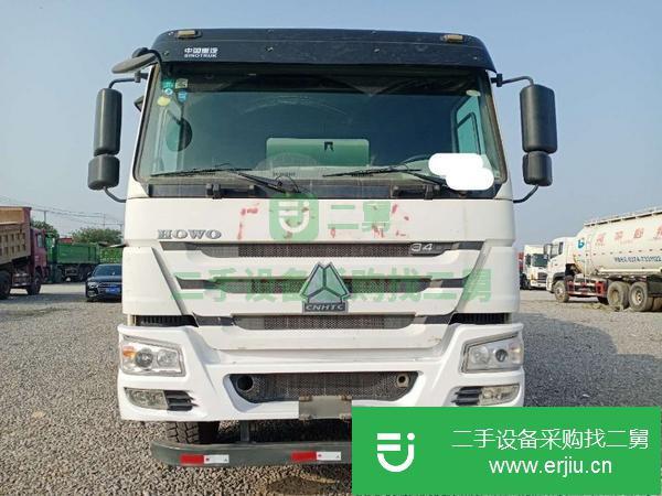 山東出售二手豪沃攪拌車 后八輪 國五 大12方 340馬力