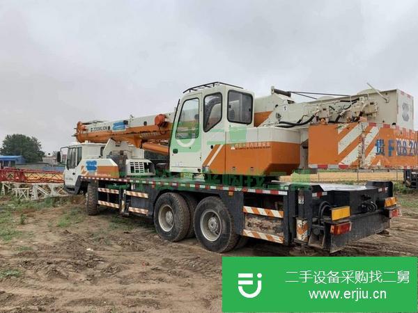 貴州出售二手中聯(lián)30噸吊車