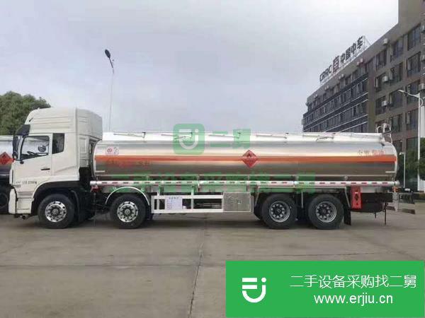 江蘇出售二手東風前四后八鋁合金運油車