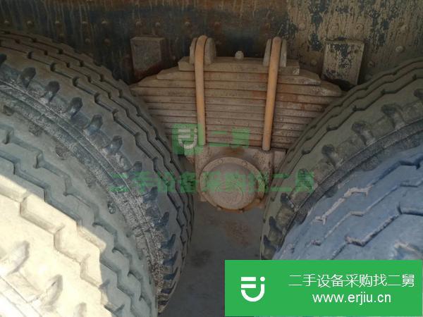 山東出售二手德龍攪拌車 大12方 340馬力