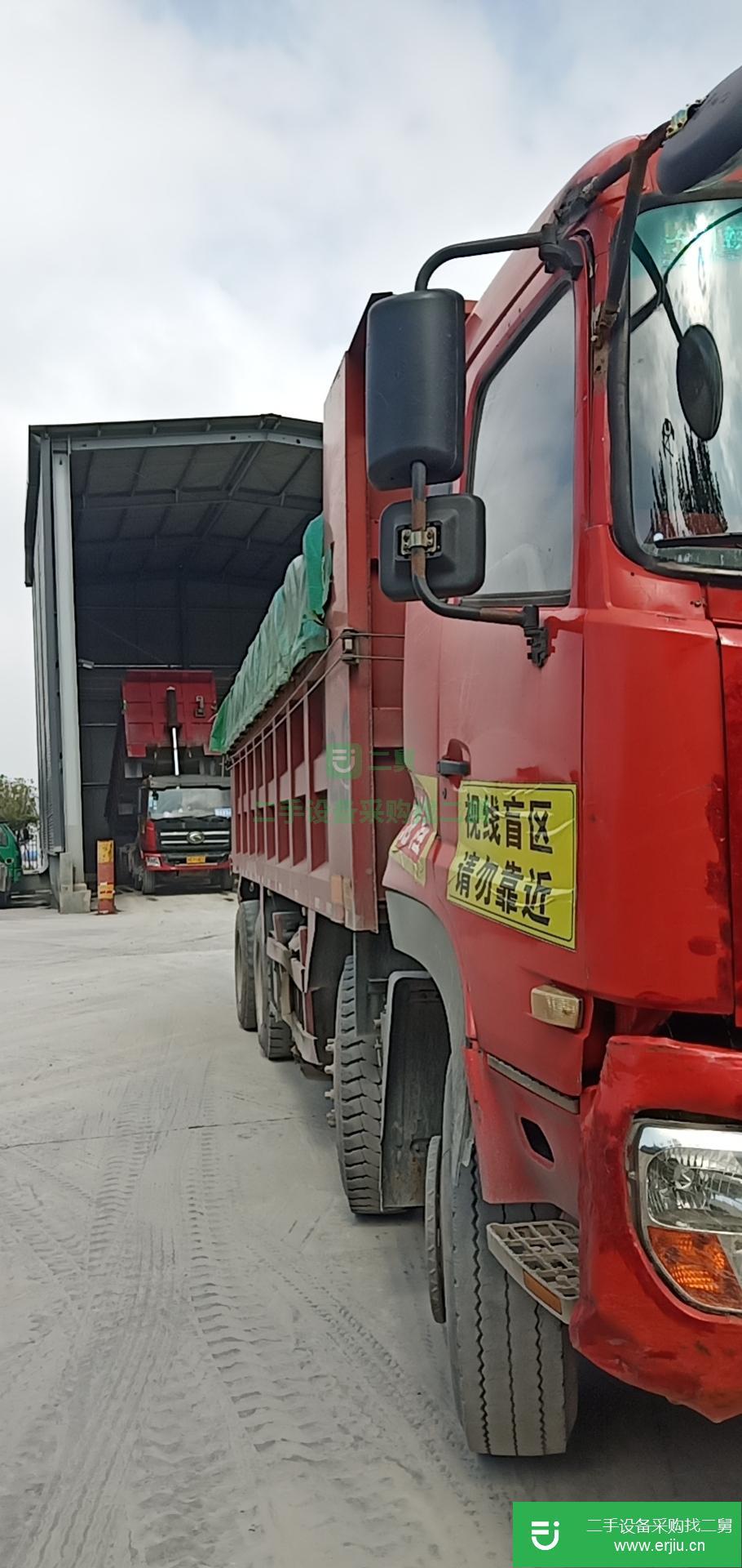 江西出售二手東風(fēng)260馬力自卸車