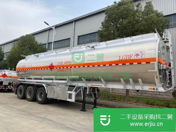 山東出售二手罐式半掛車