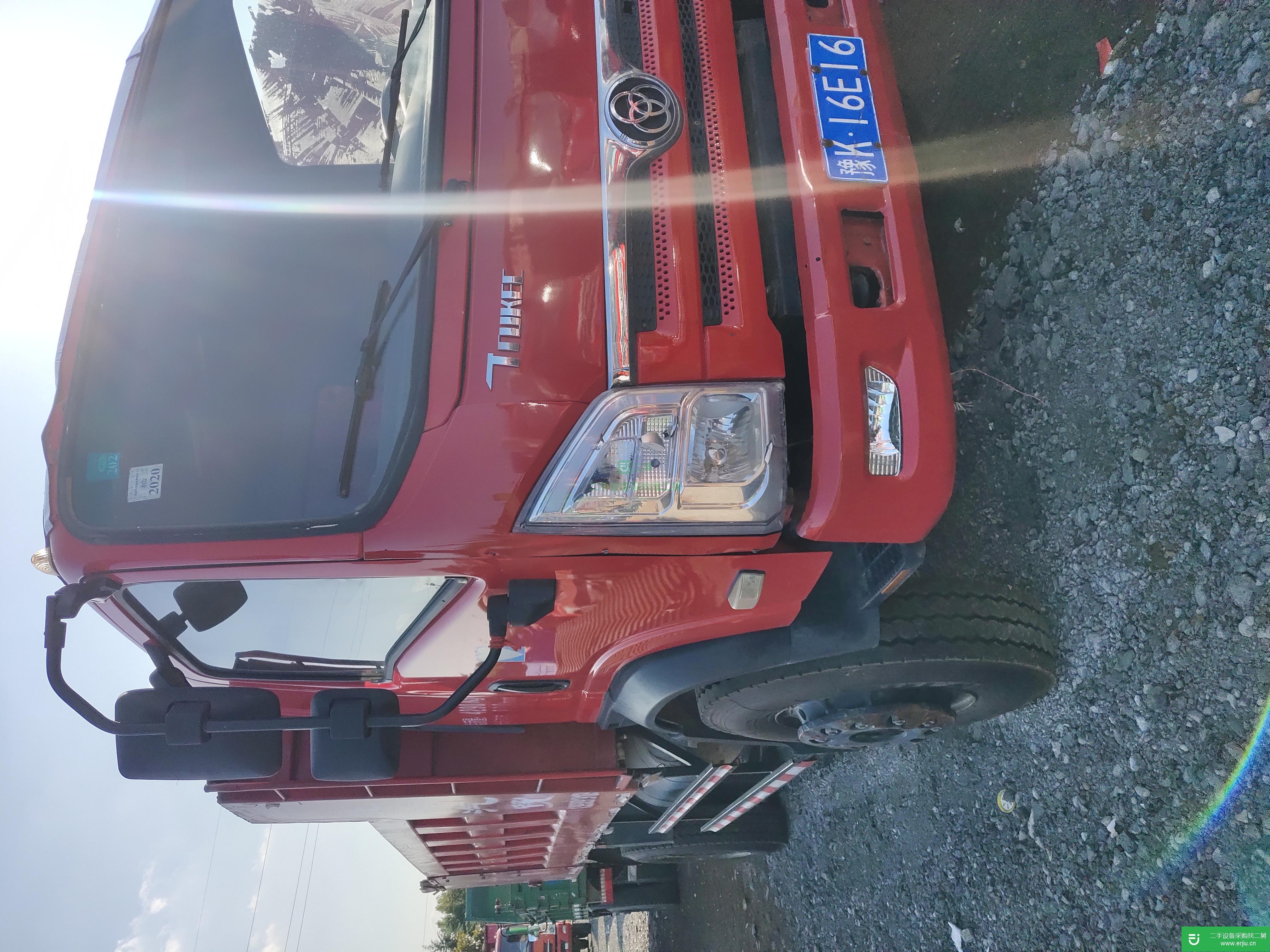 江蘇出售二手三環(huán)十通140馬力自卸車