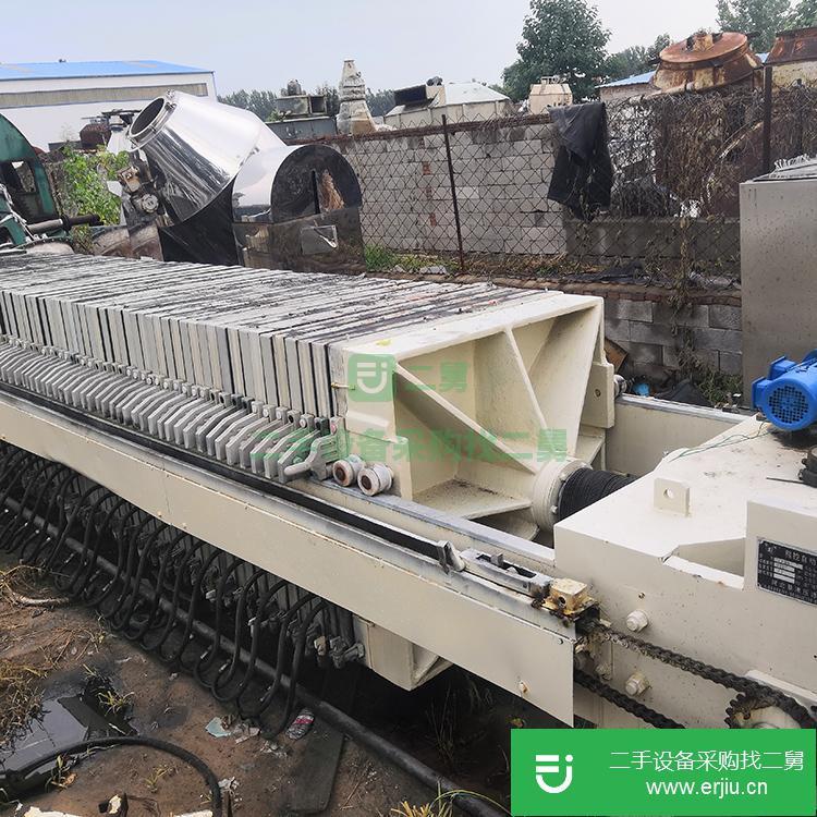 山東出售二手立式壓濾機(jī)