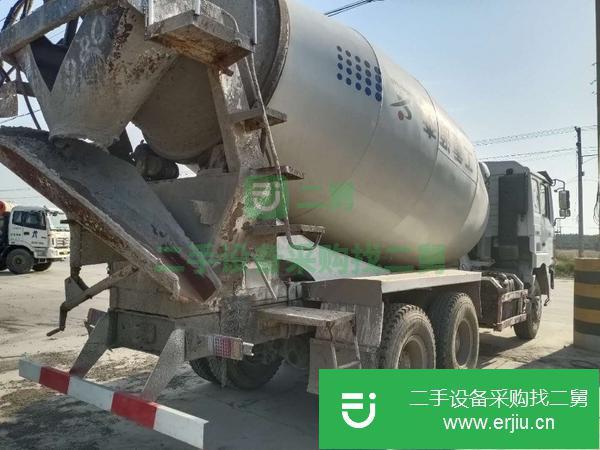 山東出售二手德龍攪拌車 大12方 340馬力