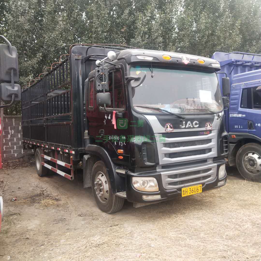 出售17年二手歐曼ETX高欄載貨車 360馬力 原版 高欄9.6米貨車