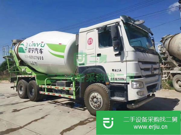 陜西出售二手豪沃14立方攪拌車