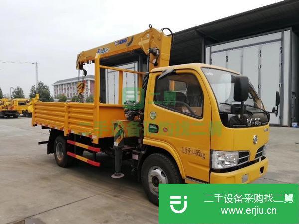 青海出售二手東風多利卡3.2噸隨車吊