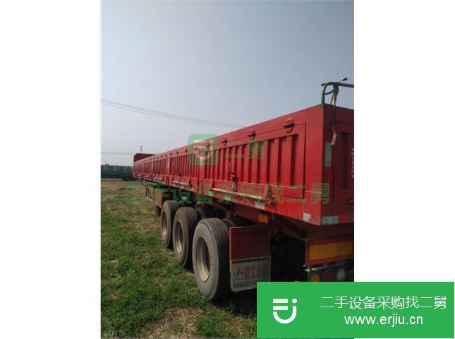 河北出售二手13米60標(biāo)箱側(cè)翻掛