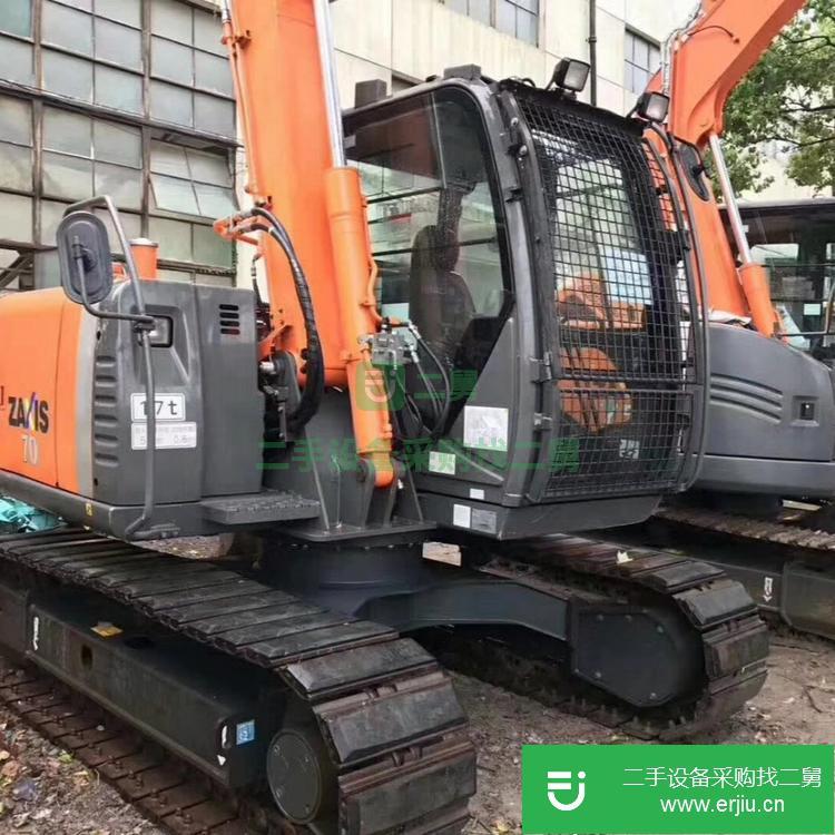 上海出售二手挖掘機(jī)