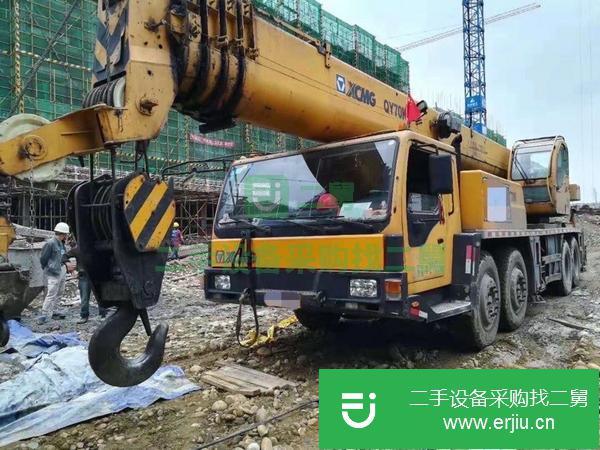 四川出售二手09年國(guó)三徐工70K汽車(chē)吊