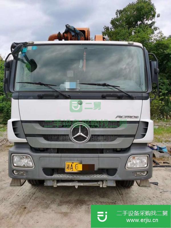 湖南出售二手奔馳三橋49米泵車