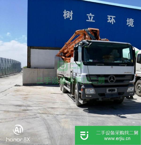 河北出售二手中聯泵車，工作不到8萬方