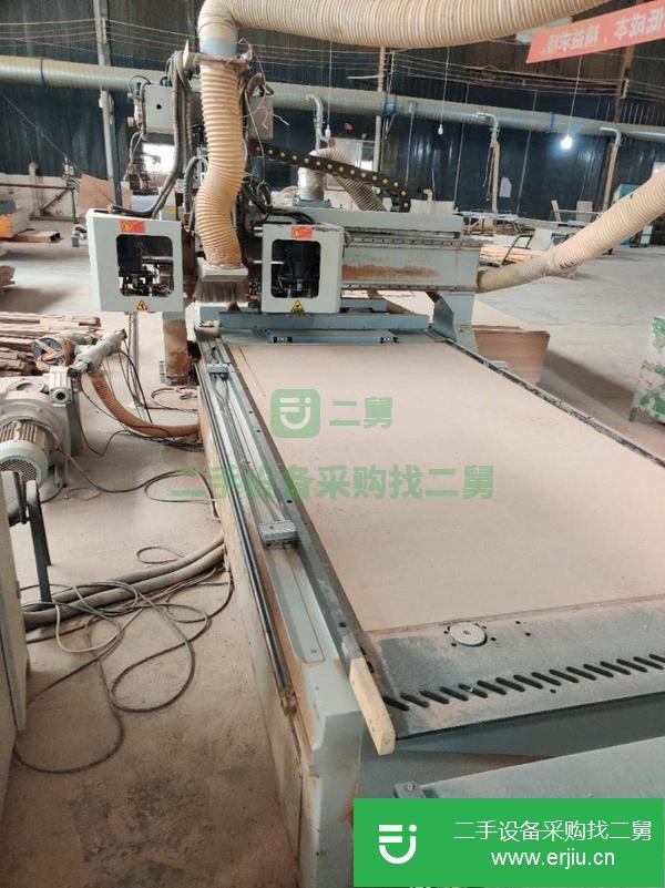 江蘇出售二手豪耕2513數控加工中心